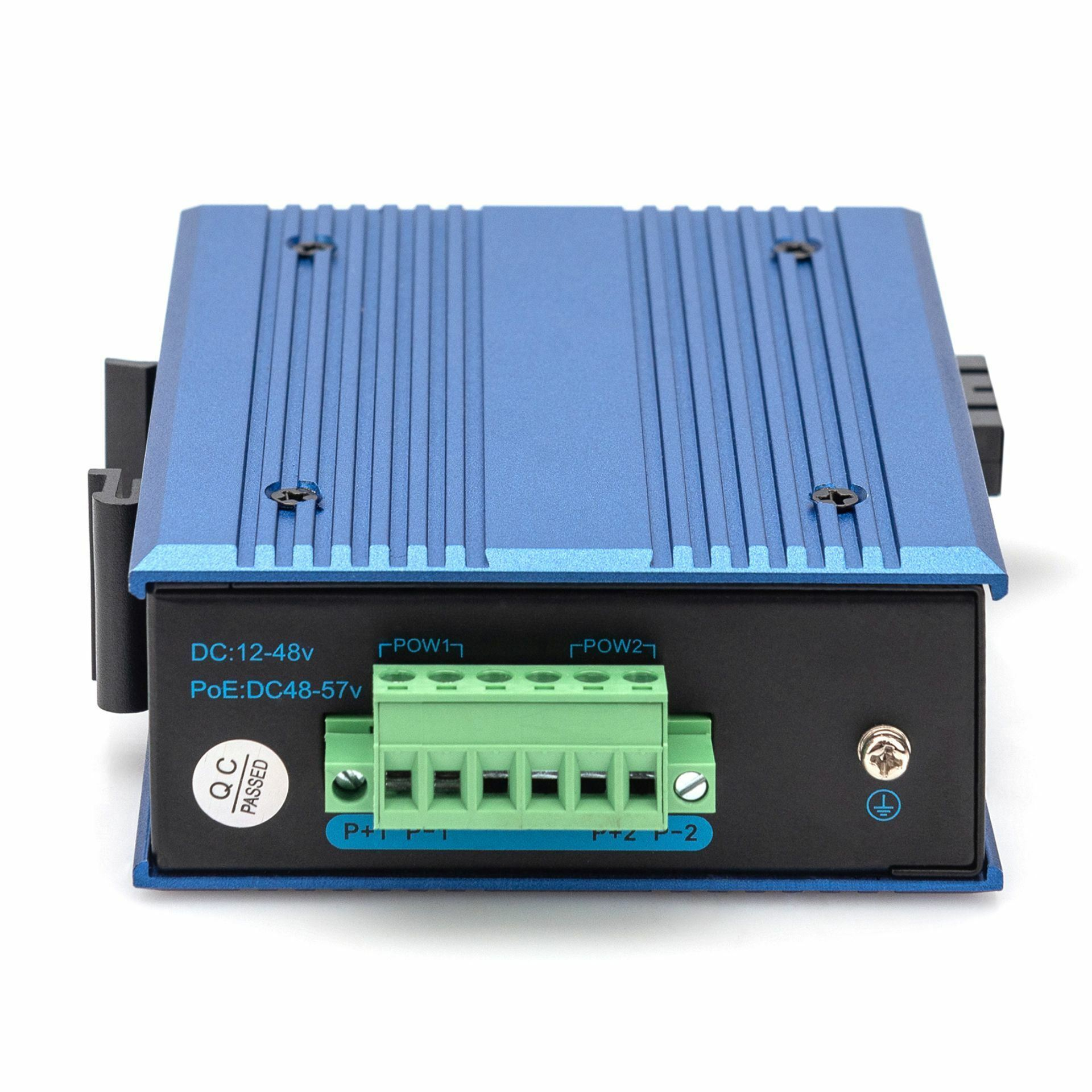 digitus_pretvornik_fo-utp_poe_10|100|1000_sfp_prazen_industrijski_din_4.jpg